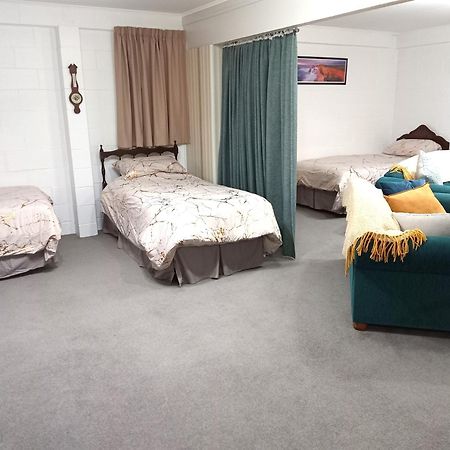 Park View 'Home Away From Home' Feilding Buitenkant foto